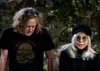 Alternative and Shoegaze '90s Stars Form New Band Good Day Father