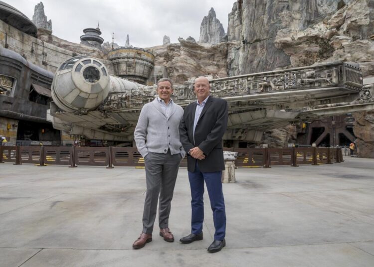 Bob Iger and Bob Chapek in 2020.