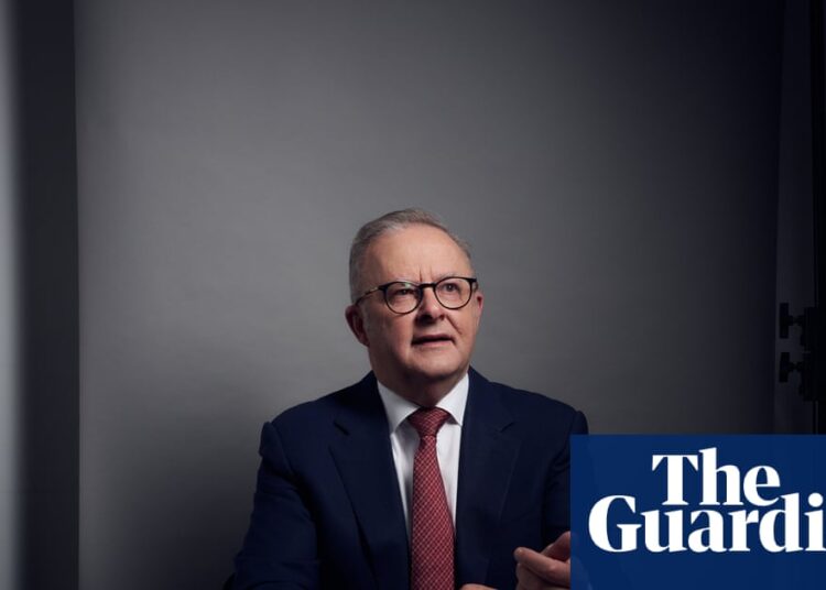 Australian PM says former prince Andrew has suffered ‘extraordinary fall’ but that won’t prompt another republic referendum | Anthony Albanese