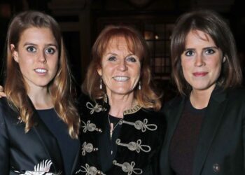 Beatrice and Eugenie just suffered an unexpected public hammer blow | Royal | News