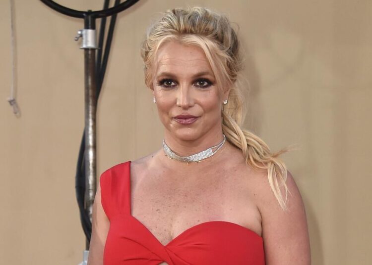 Britney Spears sells rights to her music catalog
