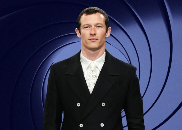 Callum Turner responds to James Bond rumors in Berlin