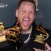 Country Star Evades Question About ICE