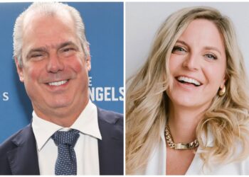Dolphin Entertainment Looks to Expand Online Capital Raising for Creators and Influencers Through Partnership With DealMaker