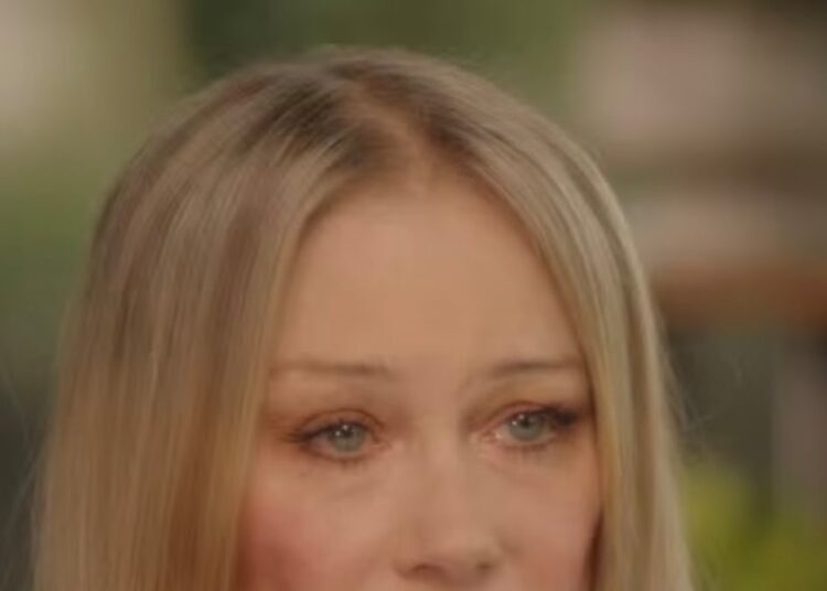 First Look at Christina Applegate’s Emotional Interview with Robin Roberts