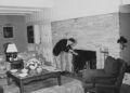 frank sinatra in his gray living room