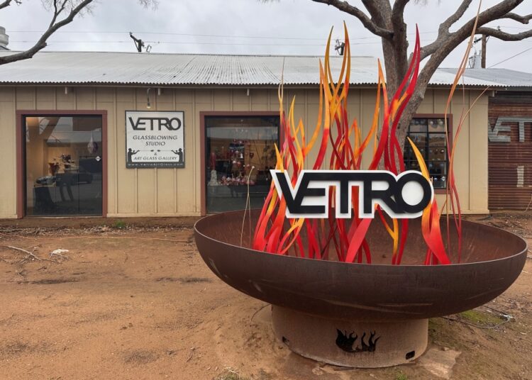 Fire pit and building