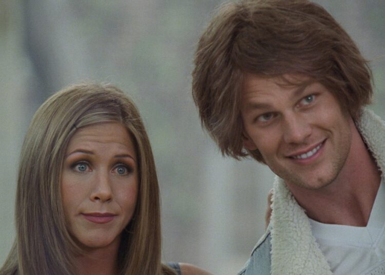 "Good Will Dunkin'" Super Bowl commercial features Tom Brady and more stars
