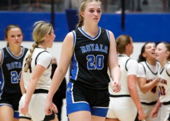 Hamilton Southeastern wins sectional title over Carmel