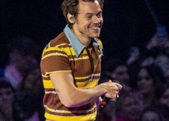 Harry Styles announces 'one night only' new album show in Manchester - Music News