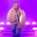 Hilary Duff Announces the Lucky Me World Tour