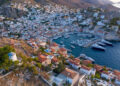 Hollywood, Brad Pitt Coming to Hydra
