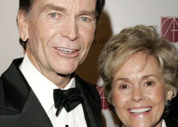 Hollywood actress and model dies at 92 as family share tragic news - Celebrity News - Entertainment