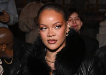 It looks like Rihanna has been recording her new album