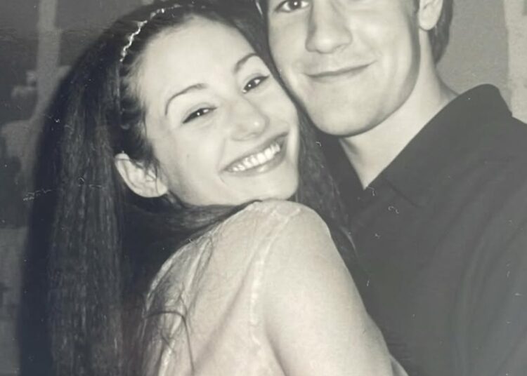 James Van Der Beek’s Ex-Wife Heather McComb Shares Loving Tribute: 'A Beautiful Soul'