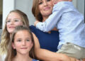 Jennifer Garner with her kids. ROBYN BECK/AFP