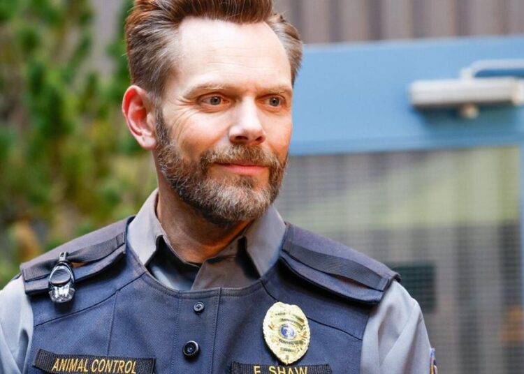 Joel McHale on ‘Animal Control’ and his Seahawks Super Bowl anxiety  | Entertainment
