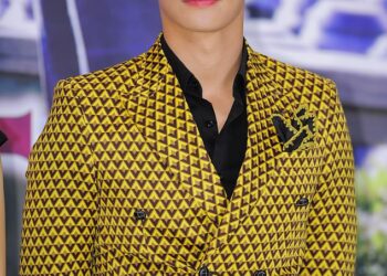 Acclaimed South Korean actor Jung Eun-woo has died at the age of 39, his family have confirmed; Pictured in 2013