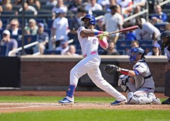 Kansas City Royals Sign Veteran Outfielder Starling Marte