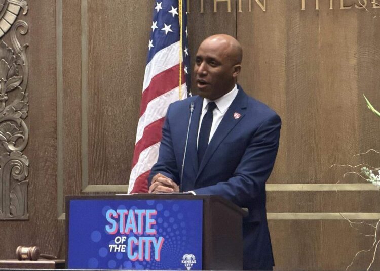 Kansas City mayor vows to strike downtown Royals stadium deal this year in annual address