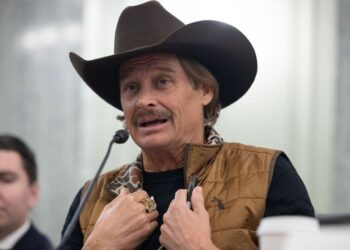 Kid Rock dealt yet another humiliation as rocker mocks show - Celebrity News - Entertainment