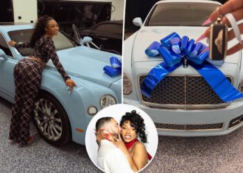 Klay Thompson gifts Megan Thee Stallion a $200K Bentley for 31st birthday