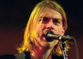 Kurt Cobain and Nirvana at an event for MTV Live ‘n’ Loud in 1993 (Source: IMDb)