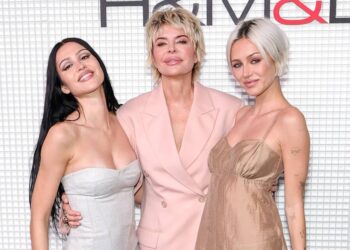 Lisa Rinna Says Leonardo DiCaprio, Tobey Maguire ‘Hit Up’ Her Daughters