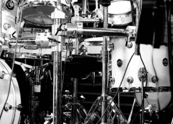 Live Rumors, New Music & Fan Chaos