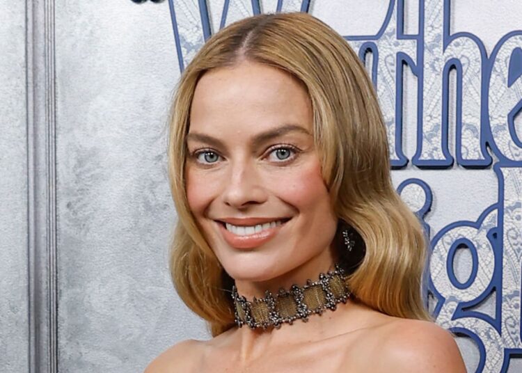 Margot Robbie’s Edgy Designer Dress Is Inspired by This Kate Moss Look From 2004