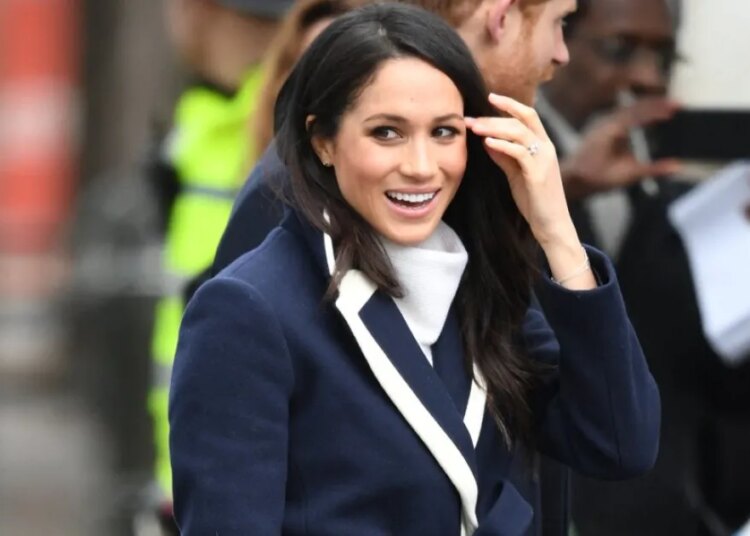 Meghan Markle Wants To Be Queen & Run The U.K., Expert Says | Gallery