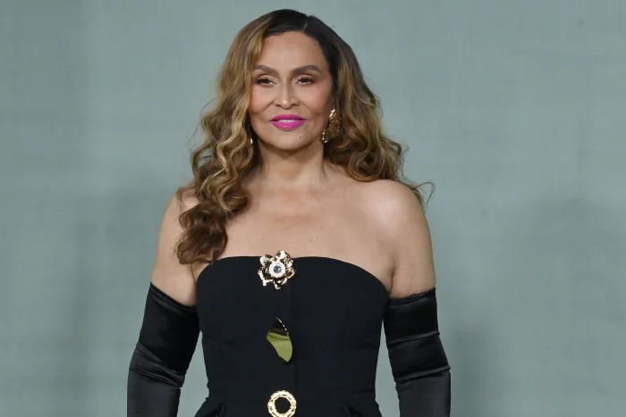 Meghan Markle helps honor Tina Knowles at Fifteen Percent Pledge gala