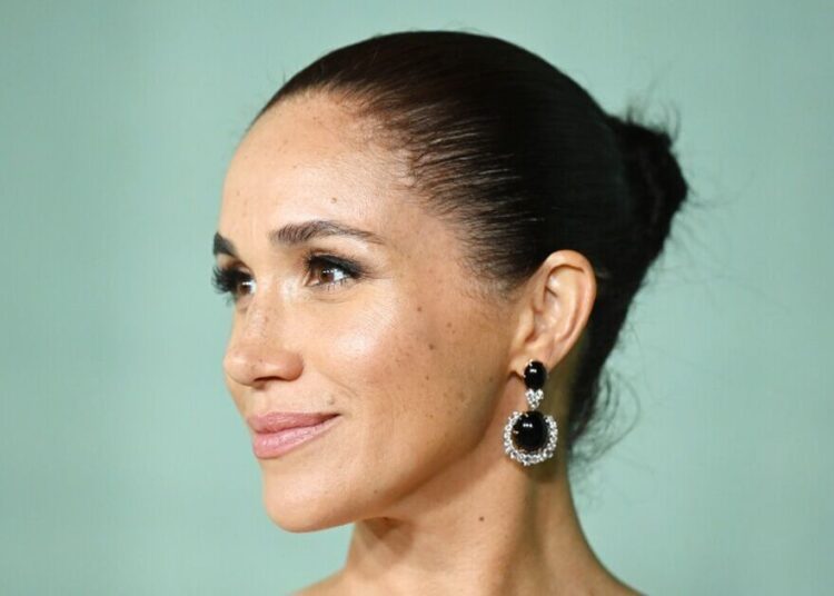 Meghan Markle sends ‘secret message’ during controversial appearance | Royal | News