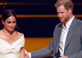Meghan Markle's Tell-All Opportunity Blocked by Prince Harry — Source