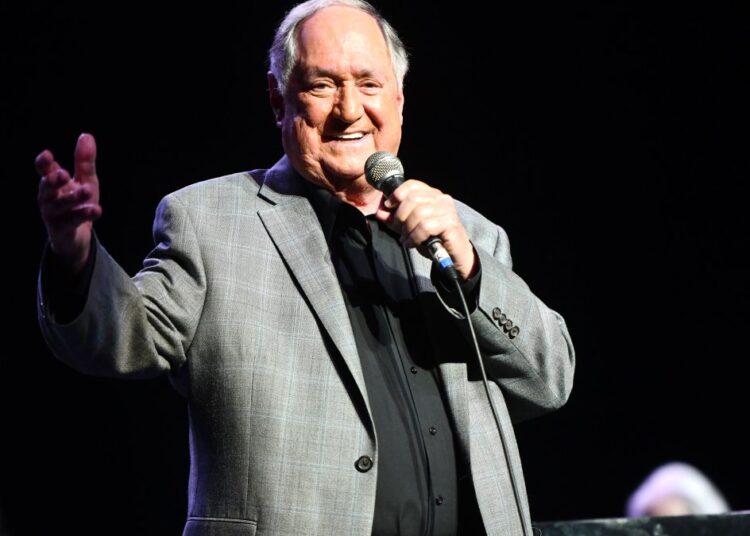 Neil Sedaka, singer-songwriter behind ‘Calendar Girl, dies – NBC Los Angeles