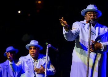 New Edition, Boyz II Men, Toni Braxton turn back clock at sold-out LCA