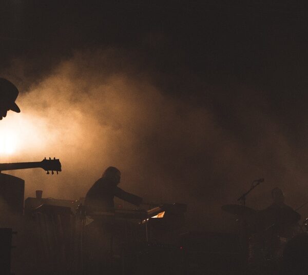 New Music Clues, Vegas Shock & Tour Hopes