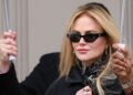 Nicole Kidman romantically pursued by mega rich business man - Celebrity News - Entertainment