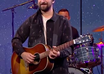 Noah Kahan eyes second number 1 with new single "The Great Divide" - Music News