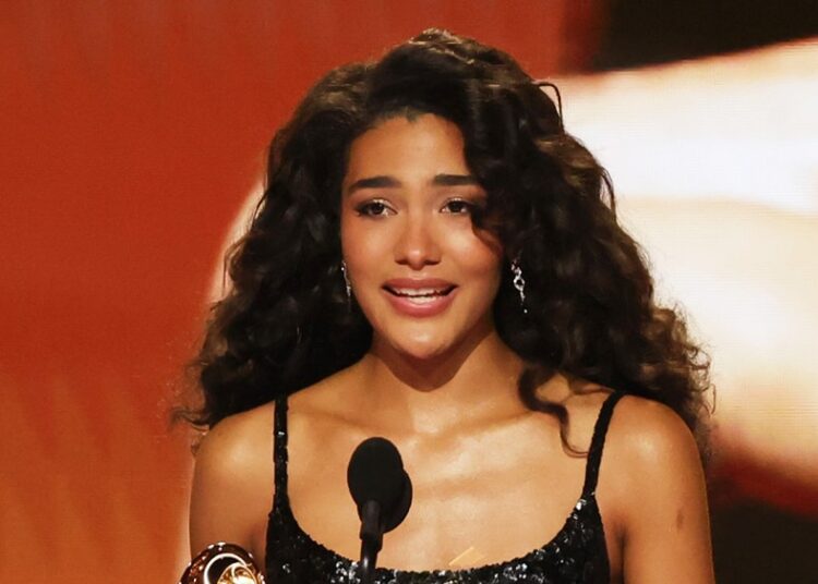 Olivia Dean Wins Grammy for Best New Artist, Champions Immigrants