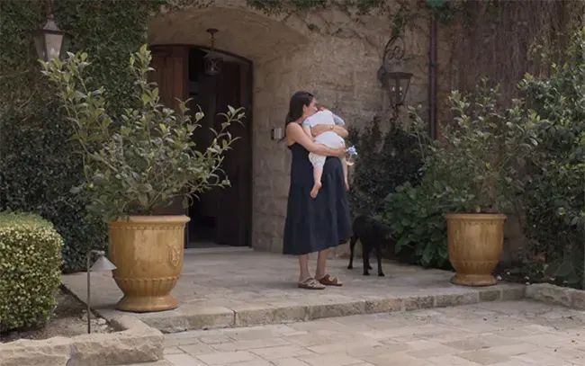 meghan markle doorway