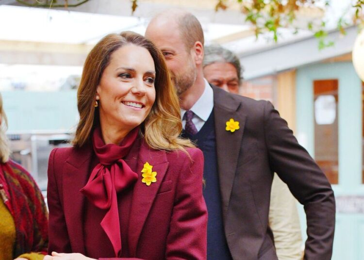 Princess Kate beams in maroon as she and Prince William visit Wales | Royal | News