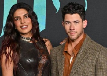 Priyanka Chopra and Nick Jonas turned heads at 'The Bluff' premiere.MEGA