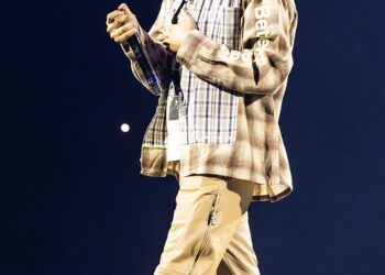 Lil Poppa, a popular rapper based out of Jacksonville, Florida, has died at the age of 25, just days after releasing a new song; He is pictured in 2024