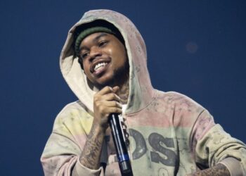 ATLANTA, GEORGIA - DECEMBER 5: Rapper Lil Poppa performs during Rod Wave - Last Lap Tour at State Farm Arena on December 5, 2024 in Atlanta, Georgia. (Photo by Prince Williams/WireImage)