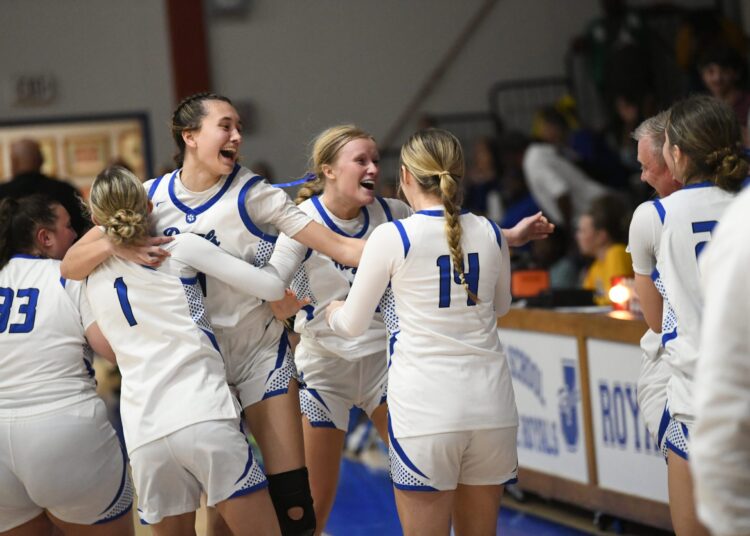 Regional final basketball win is pure joy for Jay Royals