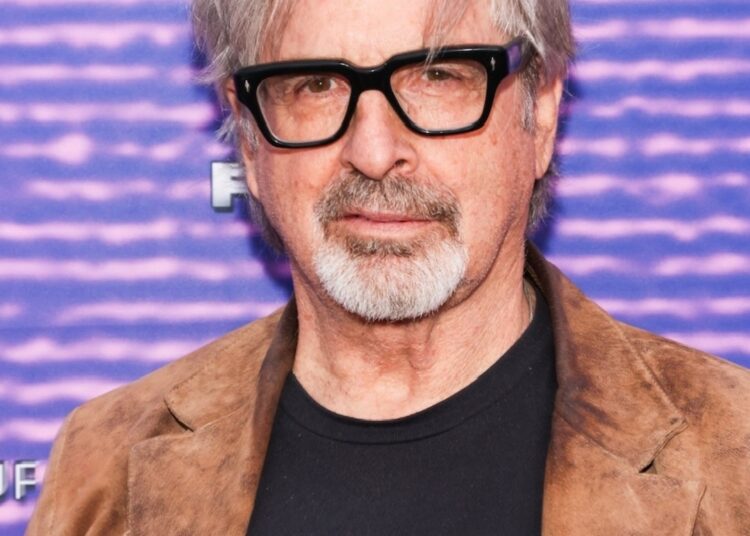 Robert Carradine, Lizzie McGuire Star, Dead at 71
