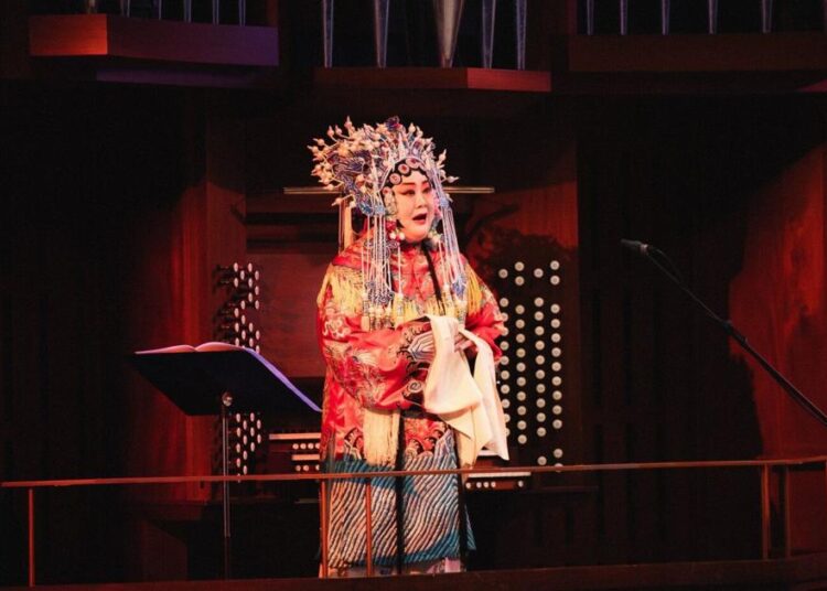 Seattle Symphony’s ‘Iris Unveiled’ offers rich immersion in sonic world | Entertainment