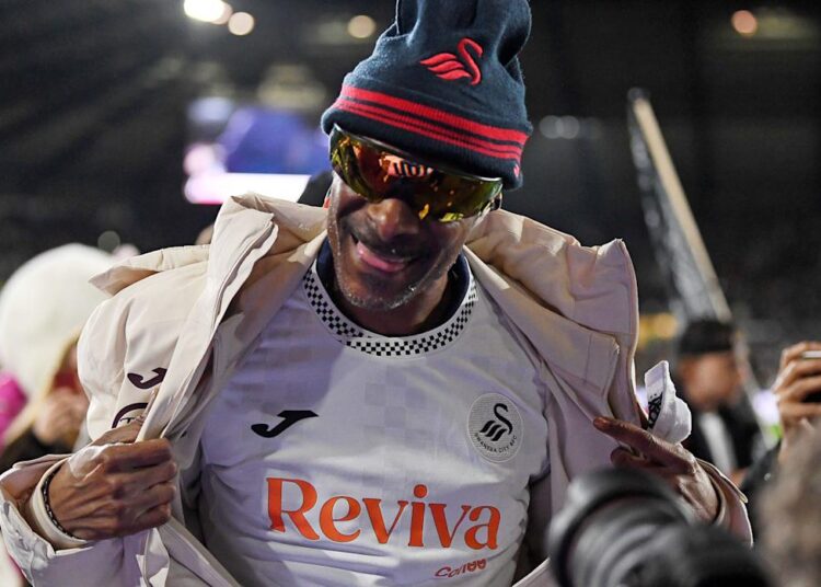 Snoop Dogg at the Swansea.com Stadium