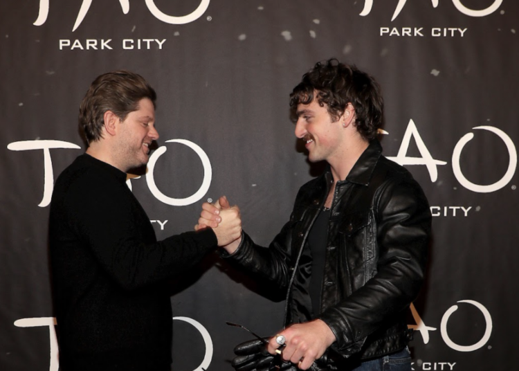 Benson Boone & Jon Schwartz (TAO Group Exec) at TAO Park City (Photo: Courtesy of Tao Group Hospitality)